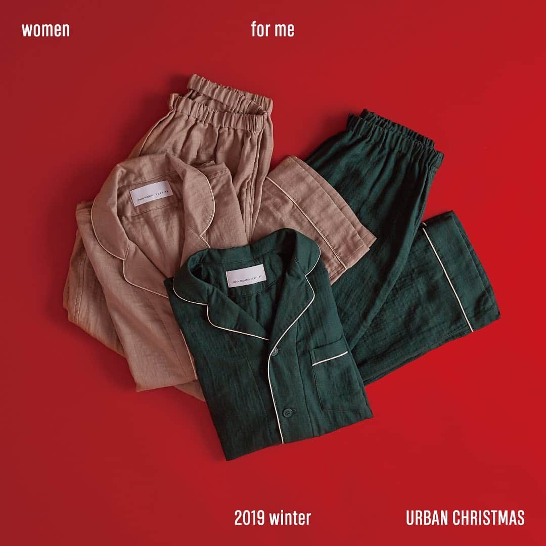 のインスタグラム：「-URBAN CHRISTMAS-﻿ for me...women﻿ ﻿ ﻿ ﻿ 「自身の睡眠を大切にするために...🎁」﻿ ﻿ ﻿ ﻿ #urbanresearch﻿ #アーバンリサーチ ﻿ #uchino﻿ #ウチノ﻿ #パジャマ﻿ #urbanchristmas﻿ #urbanchristmas2019」