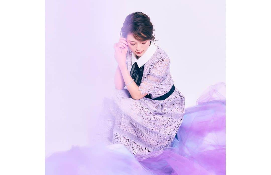 chayさんのインスタグラム写真 - (chayInstagram)「LAVENDER TOURのチケット先行予約受付中💜 来年2/6(木)19:00から名古屋ダイアモンドホール 2/7(金)19:00から福岡イムズホール 2/14(金)19:00から大阪なんばハッチ 2/16(日)18:00から東京六本木EXシアター  セットリストや演出や衣装、ああでもないこうでもないと考え中です😎💭 初めましての方もいつものみんなも、一緒に最高の思い出つくりましょう✨ 会えるの楽しみにしてます🥰 プロフィールページのURLからチェックしてね🕊 #lavender #lavendertour」12月9日 20時24分 - chay1023_official