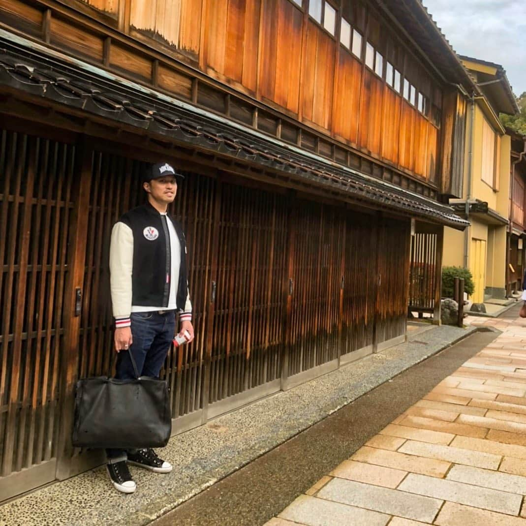 塩浦慎理さんのインスタグラム写真 - (塩浦慎理Instagram)「ちょっと前に行った金沢旅行。いつ行っても好き #金沢#ひがし茶屋街#紅葉」12月9日 20時28分 - shinri_shioura