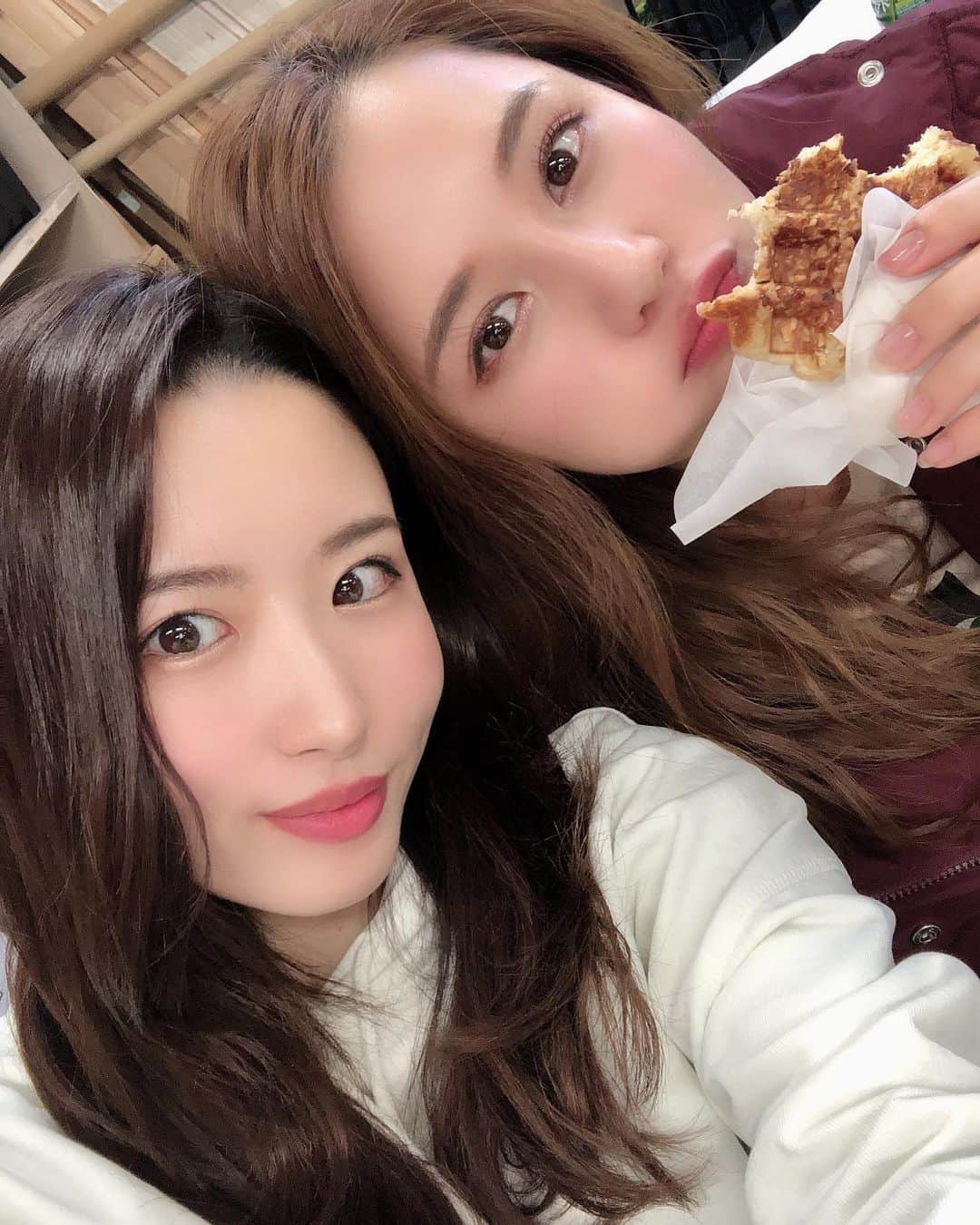 岩井ひかるさんのインスタグラム写真 - (岩井ひかるInstagram)「#キクネ　もーすぐ初日。 私のダブルキャストのまりやちゃん @mariyannu_official  素敵な演技をする方♡凄い勉強させてもらってて凄くポジティブで見習う所沢山で歳も近くて、、 経験の浅い私からしたらダブルでプレッシャーもあったけど沢山学べて本当に感謝感謝です！ 明日は最終稽古！！がんばろー！」12月9日 21時03分 - hikaruuu_i