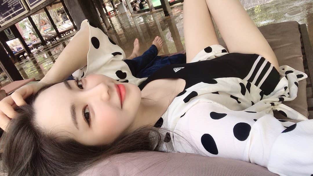 キム・ドヒさんのインスタグラム写真 - (キム・ドヒInstagram)「- 나트랑은 습하지 않아서 좋다 :)」12月9日 21時04分 - dohya_kh