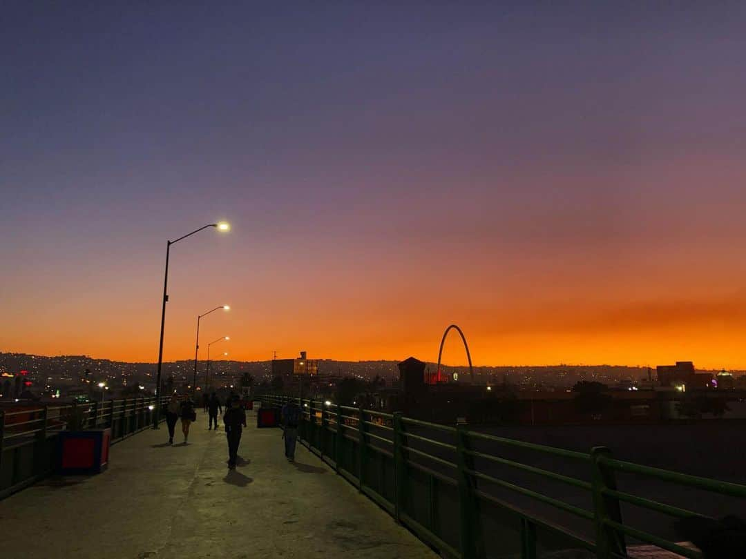 神能裕貴さんのインスタグラム写真 - (神能裕貴Instagram)「ティファナの国境を越えた時のsunsetは一生忘れません🙏🌅」12月9日 21時26分 - kannohair