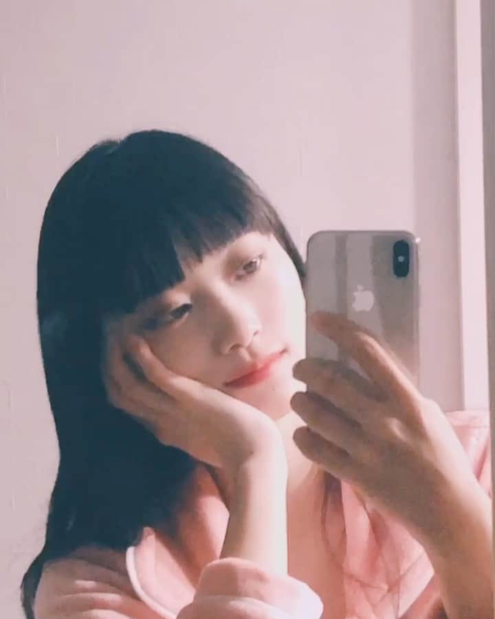 阿知波妃皇のインスタグラム：「feelings」