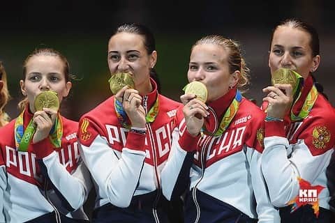 ヤナ・イグリアンのインスタグラム：「Решение принято.... WADA закрыла Российский спорт на 4 года. Спортсмены не смогут представлять Россию на ОИ в Токио 2020. Эта новость очень расстраивает!!! Мы не собираемся опускать руки, ведь "чистым" спортсменам всё-таки удастся поучаствовать на ОИ. Да, без флага! Да, без гимна! И в белом.... Но у нас есть ВОЗМОЖНОСТЬ! Мы с командой продолжаем бороться, ездить на отборочные соревнования, продолжаем готовиться к самым важным стартам, чтобы привезти ЗОЛОТУЮ медаль в НАШУ страну- Россию !!! Мы хотим чтобы Вы и наша страна гордились, тем что самые сильные спортсмены в России!  #wada #допинг #ои2020 #токио2020 #tokio2020 #решениеwada #сборнаяроссии #teamrussia #olimpicteam #olimpicgames #сборнаяроссии」