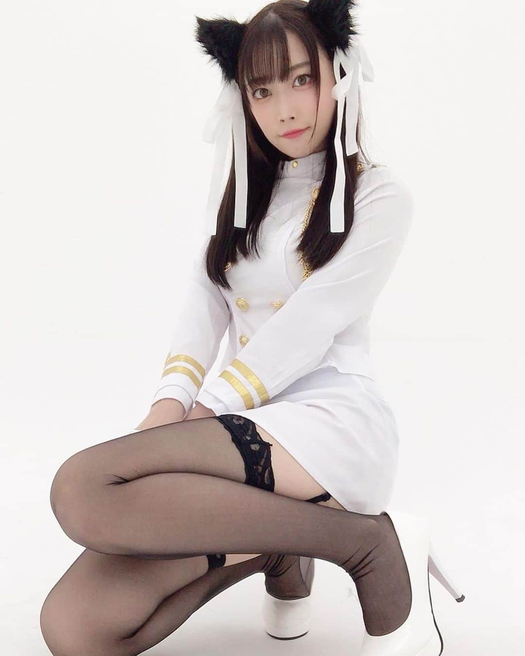 西井綾音のインスタグラム：「. Cosplay #アズールレーン 愛宕💓 全身うまくとれないw . . . . . Please follow me 💓💓 . . . . . . . . #西井綾音 #ニーハイ #ふともも #コスプレ #コスプレイヤー #インスタグラビア #撮影会モデル  #アニメ好きな人と繋がりたい #いいね返し #レースクイーン　 #cosplay  #cosplaygirl #cosplayer  #idol #animecosplay #kawaii #azurlane #kawaiigirl  #coser #japanesegirl #model #anime  #lfl #likeforfollow #l4l #角色扮演  #粉我 #动漫 #코스프레」
