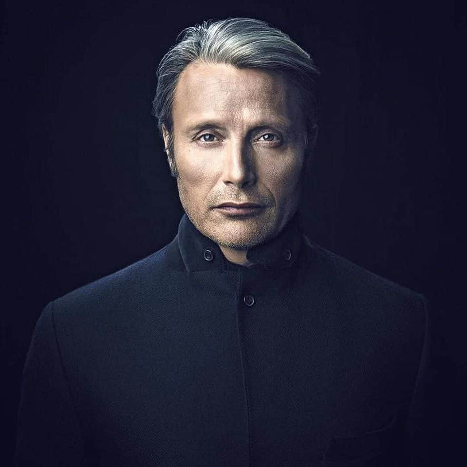 マッツ・ミケルセンさんのインスタグラム写真 - (マッツ・ミケルセンInstagram)「#MondayMotivation #MadsMonday #TheOfficialMads」12月9日 22時22分 - theofficialmads