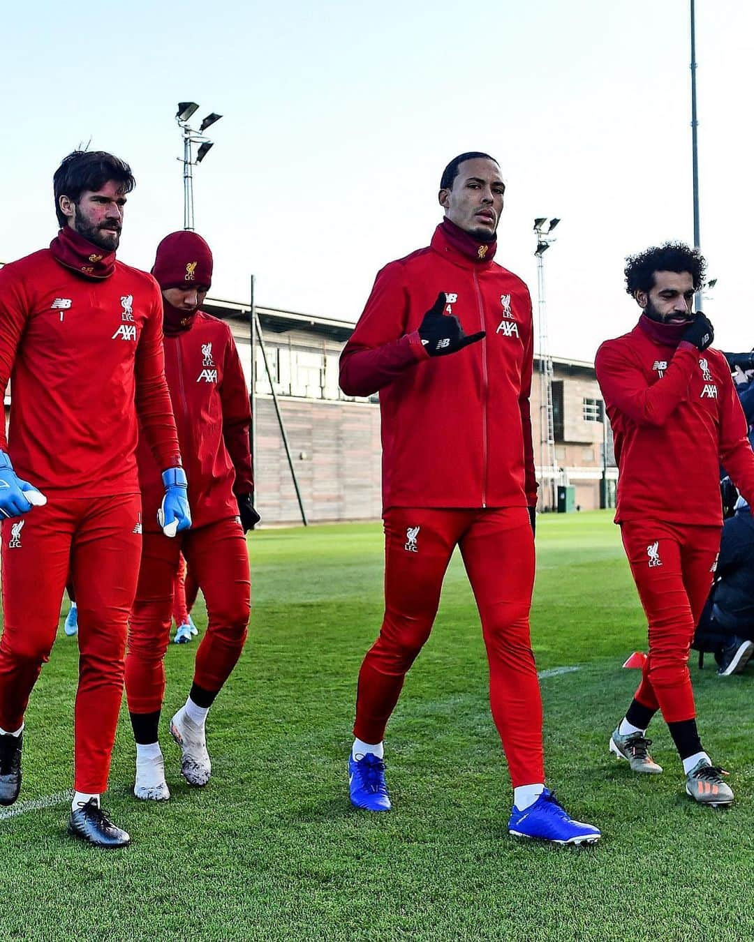 リヴァプールFCさんのインスタグラム写真 - (リヴァプールFCInstagram)「SQUAD 🤙 Ready for Salzburg 👊 #LFC #LiverpoolFC #Liverpool」12月9日 22時30分 - liverpoolfc