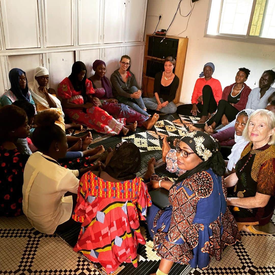 ジジ・ハディッドさんのインスタグラム写真 - (ジジ・ハディッドInstagram)「Today we visited a @UNICEF supported shelter, for women and girl victims of abuse, in Dakar. After being raped and/or impregnated from a sexual attack, it is common that these girls are shunned from their families and kicked out of their homes. Some women travel from very rural parts of the country, some even coming from other countries (one girl we met today is from Libya). After traveling sometimes to many cities trying to find their ground, most girls learn about this home through word-of-mouth; no one will be turned down and they will be supported physically, emotionally, and psychologically here. Employees and volunteers of the shelter, lead by the founder Mona Chasserio and her colleague Danielle Hueges, shown in the photos, encourage the girls to share and find community through their hardship. They are taught to find the positive in their motherhood and relationship with their child, to love and care for them properly, and to nurture their passions, whether it be garment making, agriculture, sports, etc. and learn a skill set that will help them be able to enter the workplace upon their departure from the shelter. Not only have about 250 children been born in this shelter in the last 10 years (15 births have taken place between October and November of this year, and the youngest mother being only ten years old), but there are also orphans who are brought to this shelter by Senegal’s Ministry of Justice. Mothers and their children will stay at the shelter until it is agreed upon by themselves and the leaders that they have the confidence, strength, and skills they need to re-enter their communities, and orphans will stay til about 8 years old, when they are permitted by the government to enter a nursing home to be adopted. Their greatest tool is one called “Rapid Protection,” which is a 24/7 SMS system put in place by UNICEF that enables community members trained in child protection and this specific system (1,222 at this time to cover the 1.5 million people in this region) to be informants of abuse (physical, sexual, neglect, etc.) in their area. As soon as these cases have been reported through SMS, with the age and sex of the victim... (cont ↓)」12月9日 23時04分 - gigihadid
