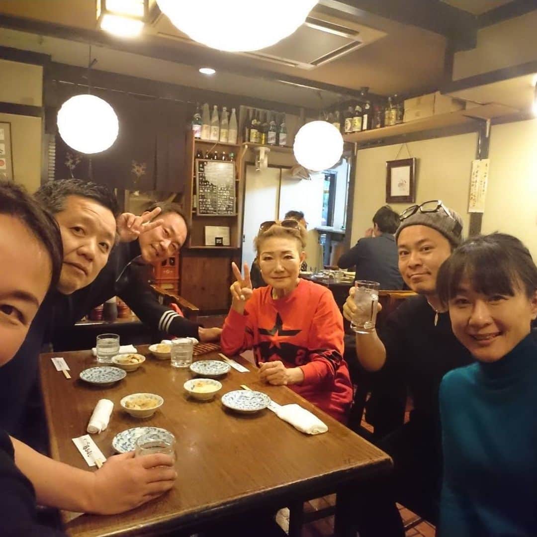 末成由美さんのインスタグラム写真 - (末成由美Instagram)「家のお蕎麦屋さん、偶然会った高井君とそのお友達と‼️」12月9日 23時19分 - yumisuenari