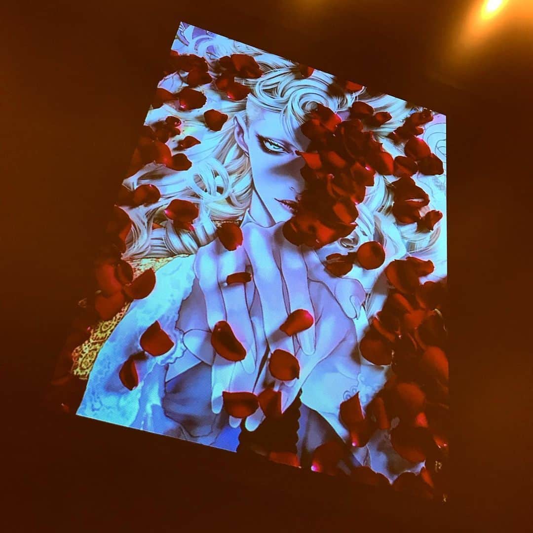 宇野薫さんのインスタグラム写真 - (宇野薫Instagram)「『イノサンmusicale』鑑賞 迫力のある舞台にびっくり！！ また表現者としてとても刺激になりました。  #イノサン #イノサンmusicale  #イノサンミュージカル」12月10日 2時38分 - caoluno