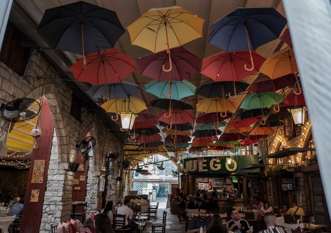 のインスタグラム：「Photo by Muhammed Muheisen @mmuheisen | Umbrellas fill an alley with color in the old town of Limassol, Cyprus. The city of Limassol has a rich history that goes back to around the second century B.C. For more photos and videos from different parts of the world, follow me @mmuheisen and @mmuheisenpublic #muhammedmuheisen #Limassol #Cyprus」
