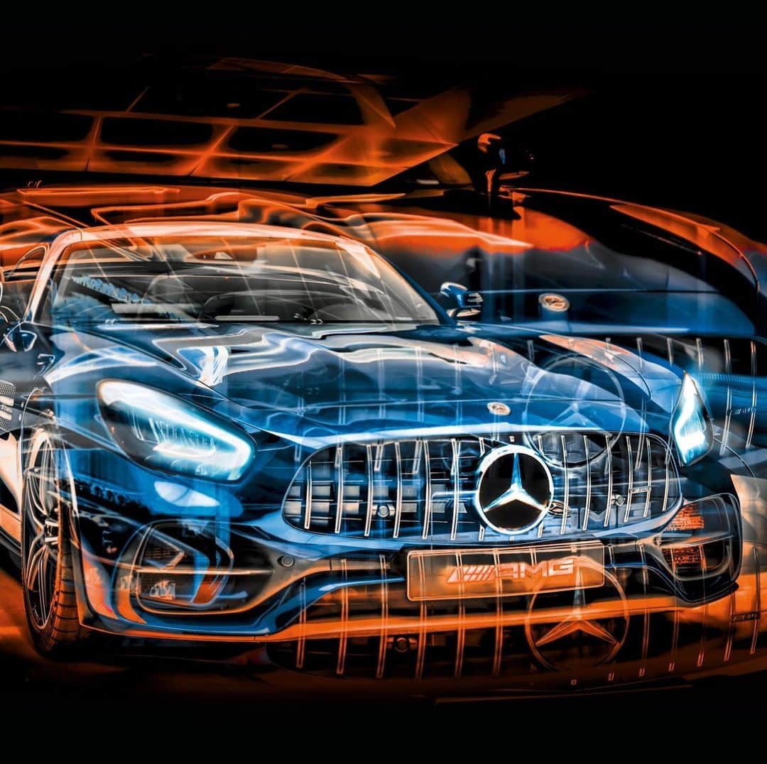 メルセデス・ベンツさんのインスタグラム写真 - (メルセデス・ベンツInstagram)「The Mercedes-AMG GT combines the fascination of an authentic sports car with segment-specific technology leadership and high practicality. #MercedesAMG #GT #calendar 📸 @michaelvonhassel」12月10日 6時05分 - mercedesbenz