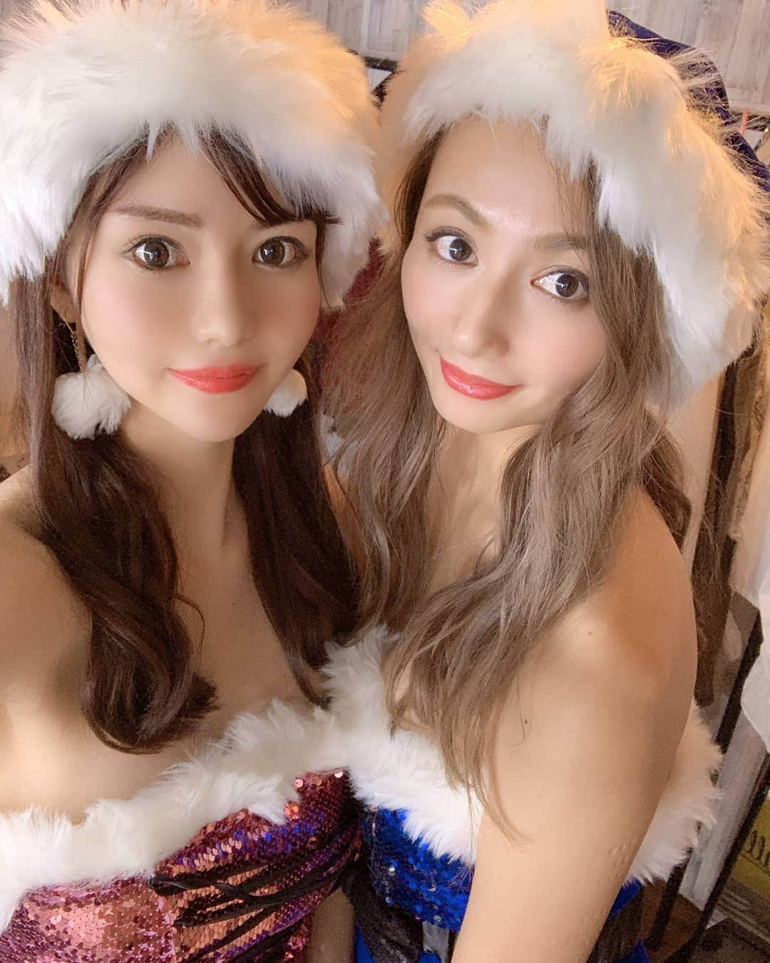 近藤みやびさんのインスタグラム写真 - (近藤みやびInstagram)「おはぁ☀️ ちぃーたんサンタと🎅  #winter #サンタ #サンタコス #コスプレ #撮影会 #モデル #pink #blue #instapic #instagood #instagram #ビジョビ」12月10日 8時27分 - miyabiiiii_kondooooo