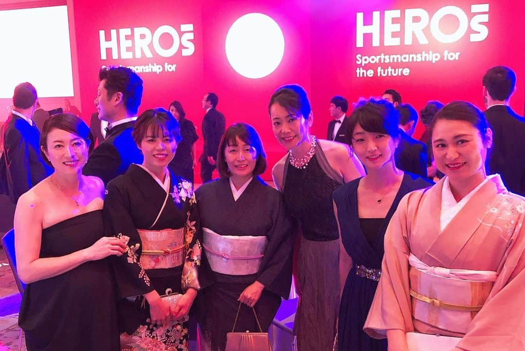 田中雅美さんのインスタグラム写真 - (田中雅美Instagram)「日本財団HERO's2019アワードに出席させていただきました。 ・ ・ アトランタオリンピックに一緒に出場し、実は一緒に暮らしていたこともあり、勉強も教わったことのある大尊敬する可愛い（おちゃめな一面あり♡）先輩の井本直歩子ちゃんがそのアワード受賞されました。 ・ ・ 引退してから、迷いなく、人を助ける道に進み、世界各国多くの紛争地、被災地、難民地で活動し続けてきたなおちゃんが、こうしてアワードを受賞されて、あらためて、なおちゃんの凄さを感じたし、家族のことのように嬉しかったです。 ・ ・ そして、さらに他に受賞された方々の活動を知り、スポーツが持つ力、行動する大切さをあらためて感じました。 ・ ・ 多くのアスリートの皆さんともお会いでき嬉しく楽しく、何より自分も何かできることはないだろうか、何かやりたい！頑張ろう！と刺激をいただきました。 ・ ・ とても素敵なアワードでした！ ・ ・ #日本財団 #hero's #井本直歩子　さん #おめでとう」12月10日 8時59分 - tanakamasami_official