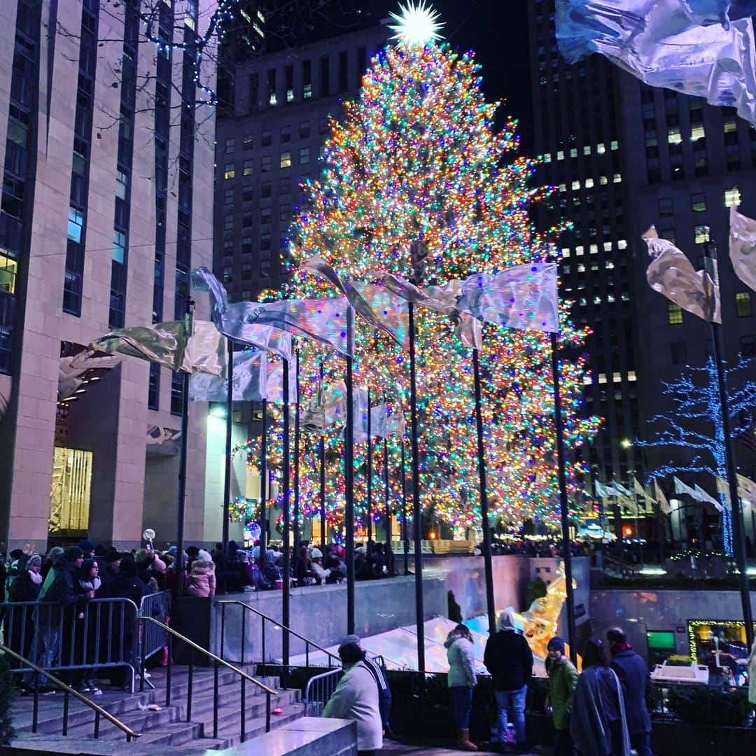 相川七瀬さんのインスタグラム写真 - (相川七瀬Instagram)「ニューヨーク。寒い❄️寒い。 街はクリスマスで溢れています🍷🎄」12月10日 20時28分 - nanasecat