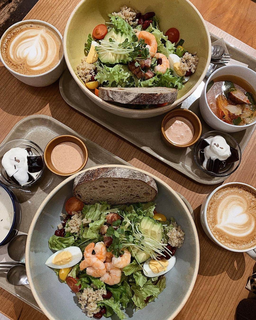 草野春香のグルメインスタ