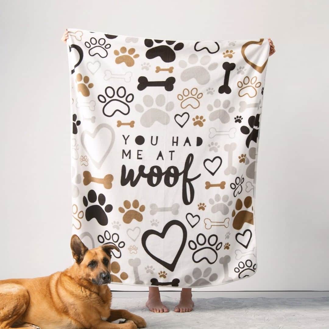 Animalsのインスタグラム：「When you buy this adorable "You had me at Woof" blanket, iHeartDogs will donate one to a homeless dog in need! Makes a meaninful and unique gift! Buy link in @iheartdogscom bio.」
