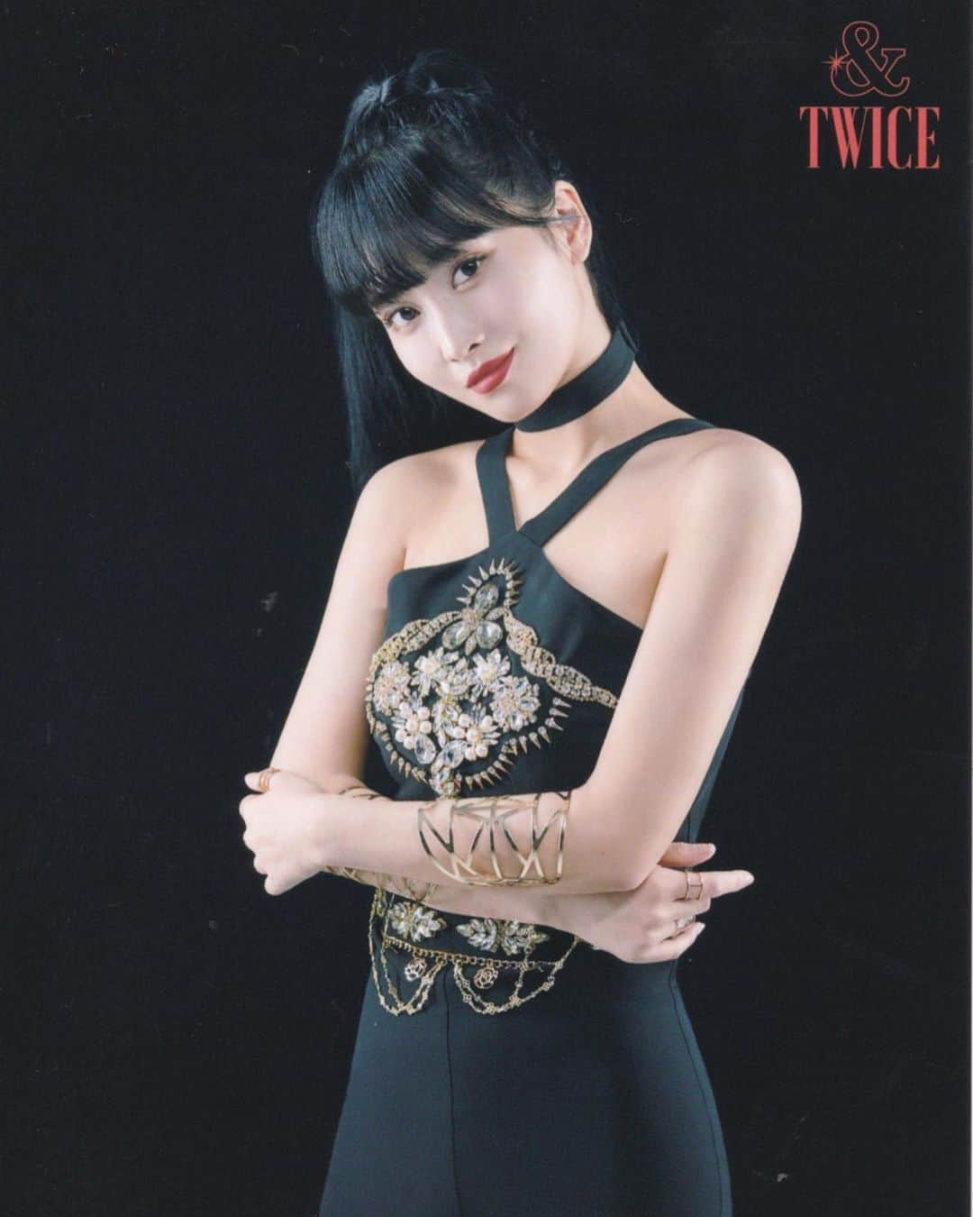 モモさんのインスタグラム写真 - (モモInstagram)「♡ [Scan] 191210 - &TWICE Postcards -  #MOMO #트와이스 #모모 #平井もも #もも #TWICE ©️ ztothek」12月10日 14時43分 - momojype