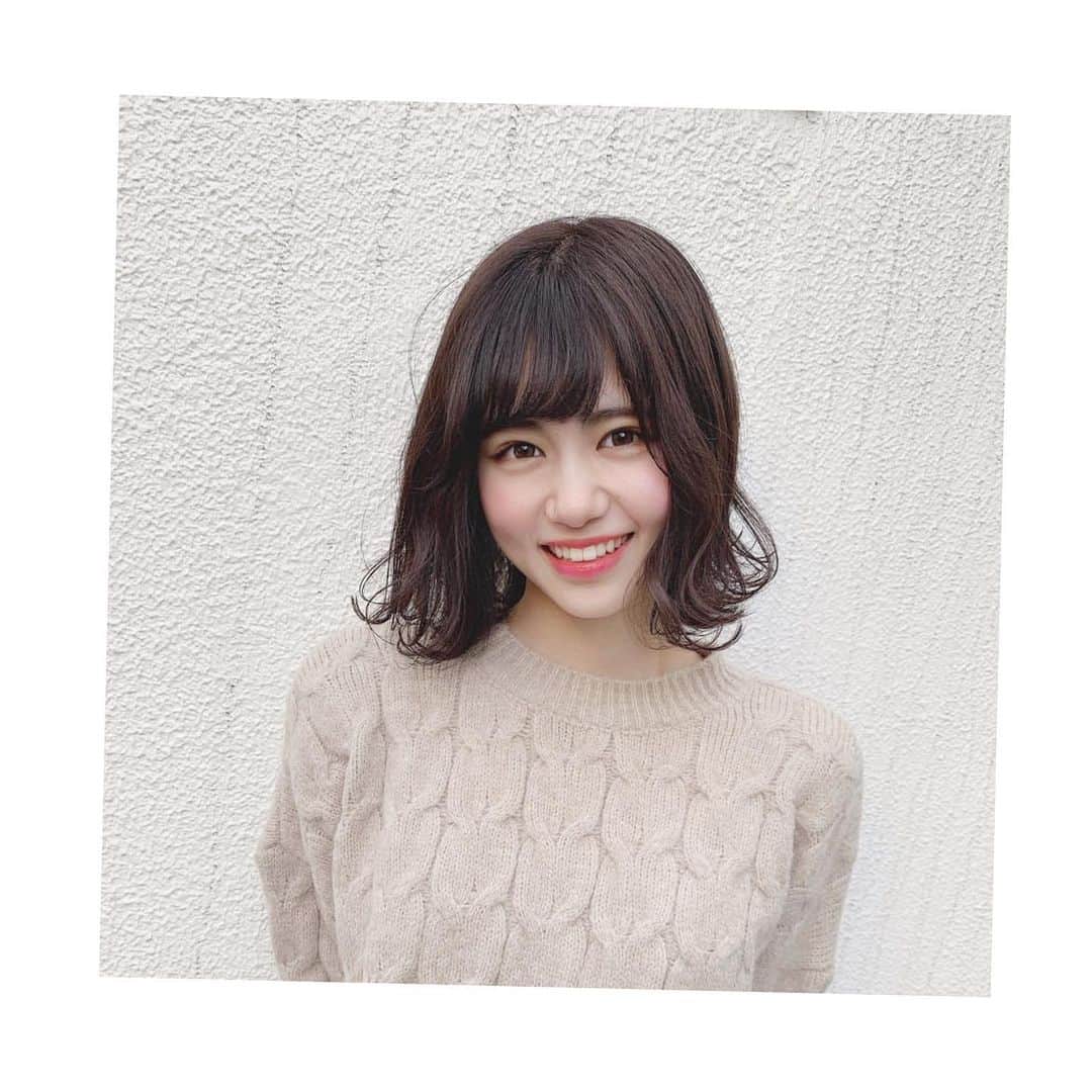 のインスタグラム：「美容室にいってきました✂️ みずきさんいつもありがとうございます〜🐰✨ #shion #haircolor #ボブ　#グレージュ」