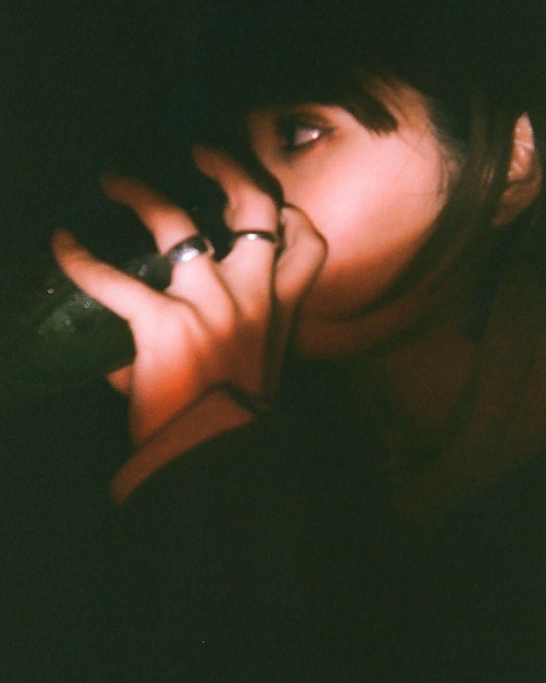 山川未菜のインスタグラム：「- 宣伝とか下手くそまんだから、頑張ってるまんだ！ フォローしてほしいなぁ🥺 ラートム。  #炎炎ノ消防隊  #ハマってるまん」