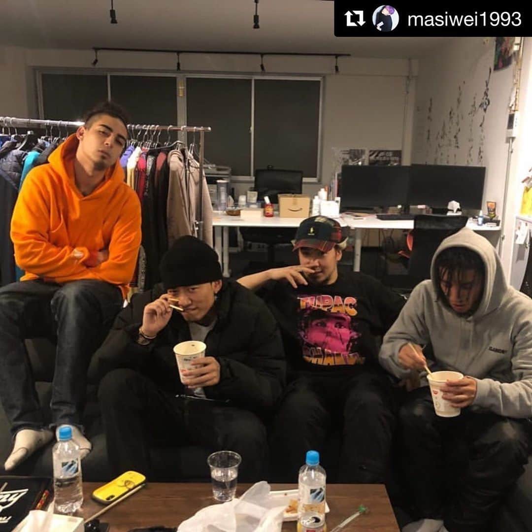 DJ TSUBASA a.k.a JAM from YENTOWN DJのインスタグラム：「🇨🇳🇯🇵🔥 #Repost @masiwei1993 with @get_repost ・・・ it was so good to work with yall boys」