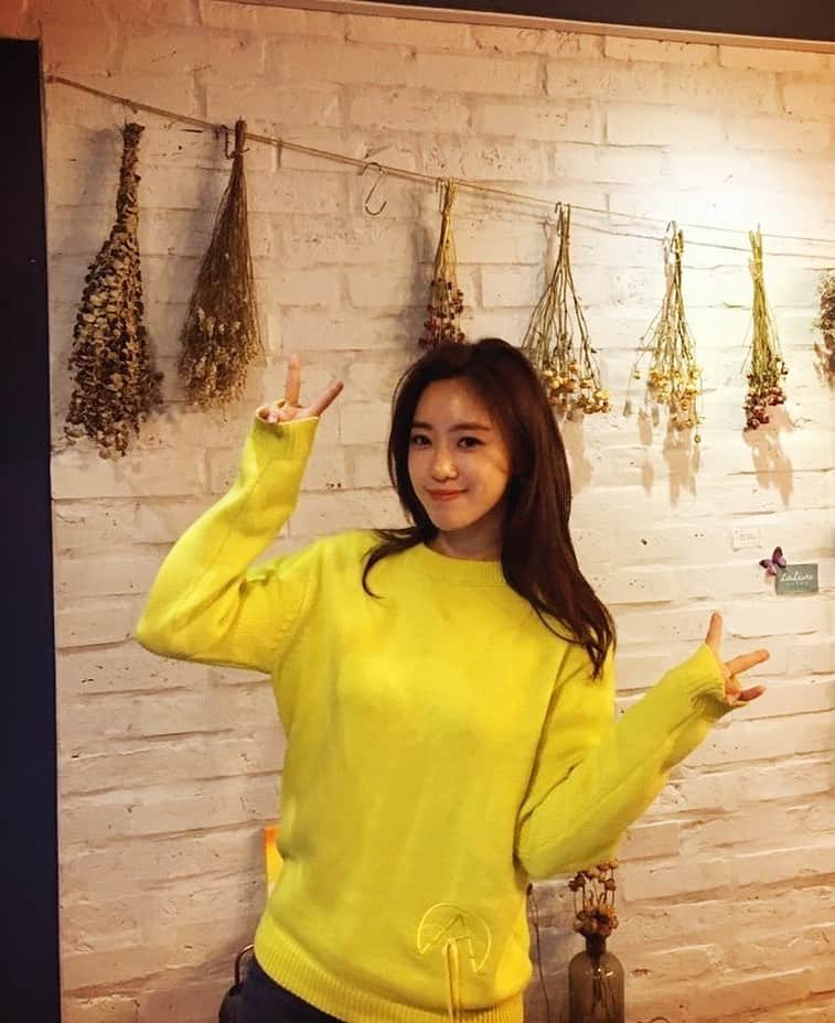 のインスタグラム：「⠀ 12月12日（木）に開催される「EUN JUNG BIRTHDAY DINNER CRUISING EVENT 2019 〜 SPECIAL NIGHT 〜」 におけるプレゼントに関してご案内をさせていただきます。 ⠀ 乗船前の受付所にプレゼントBOXを設置いたしますので、そちらをご利用ください。 イベント会場（船内）、イベント後（下船時）には受け取りができませんので、予めご了承ください。 ⠀ なお、以下各リリースイベント会場でのプレゼントの受け取りは、会場の都合上実施いたしませんのでご了承ください。 ⠀ 12月12日（木） ＜東京＞ タワーレコード池袋店 12月13日（金） ＜大阪＞ 心斎橋BIG STEP」