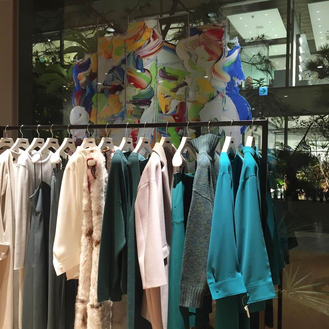 H BEAUTY&YOUTHのインスタグラム
