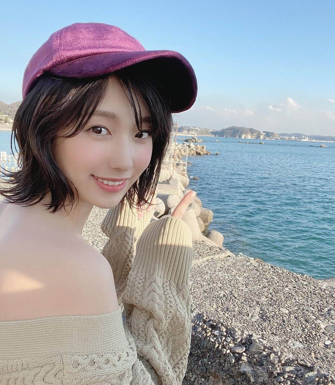 水湊みおさんのインスタグラム写真 - (水湊みおInstagram)「#週プレ オフショ💙 この衣装お気に入り！ 天気良くて最高の撮影日和だった🐬 . . .  #ゼロイチファミリア#水湊みお #japanesegirl#model#me#selfie#selca#me#fashion#tokyo#instagood#instalike#followme#模特#셀카#셀피#自撮り#自撮り女子#グラビア#インスタグラビア#gravure#ショート#ショートヘア#taiwan#taipei」12月10日 17時57分 - minato__mio