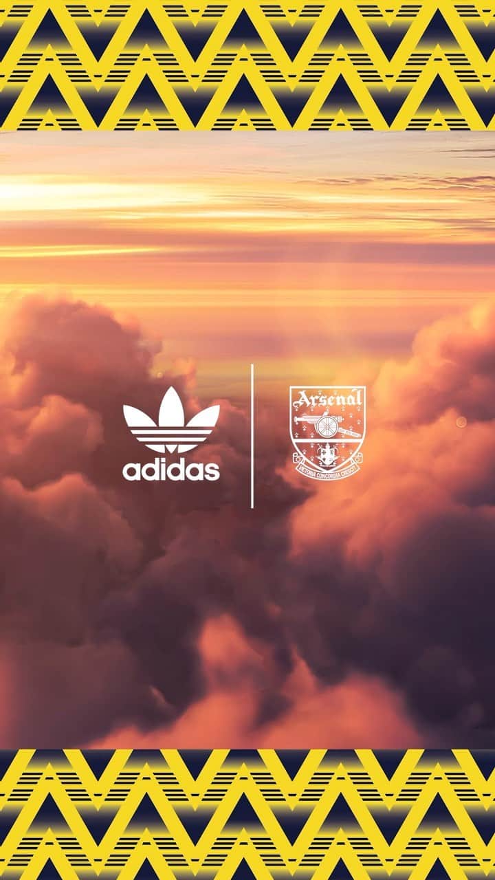 のインスタグラム：「Will you be my yellow? The 91 Bruised Banana is back. Arriving December 11th, on adidas.com/Arsenal-originals and select adidas stores. 🎵@bakarrrr – Hell N Back」