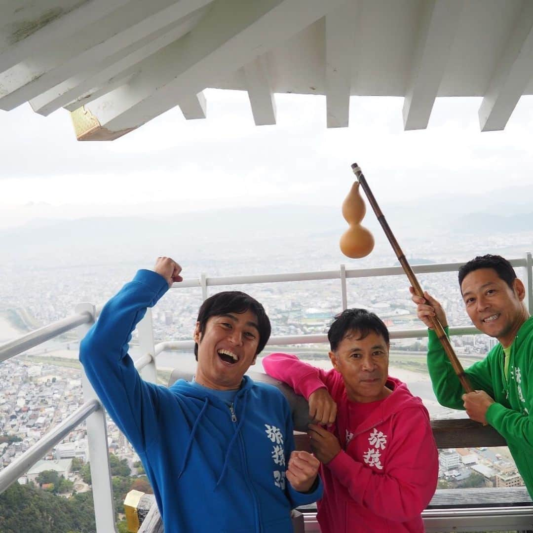 山本博のインスタグラム：「明日放送の旅猿に出演させて頂きました！  国取り物語のゆかりの地を巡る歴史旅です！！ 明日から3週間放送予定です！宜しくお願いします！！！」