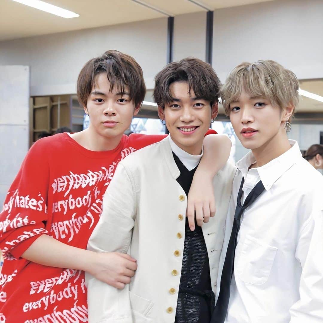 鶴房汐恩（JO1）さんのインスタグラム写真 - (鶴房汐恩（JO1）Instagram)「Tomorrow is Tsurubo Shion's birthday. And also the final night of produce 101 Japan. Is the most precious day for Tsurubo Shion. We will give the best for you. Have a debut. —— 🙏🏻Please keep vote for him! fighting Shion, let's debut! ♥️Thank You to producer national Japan. ㅡ ㅡ ㅡ ㅡ ㅡ ㅡ ㅡ ㅡ ㅡ ㅡ ㅡ ㅡ ㅡ ㅡ ㅡ 🇯🇵 DON'T FORGET TO FOLLOW THIS ACC & 👽UPDATE OF TSURUBOSHION 🔗Source : PRODUCE101JAPAN ➖➖➖➖➖➖➖➖➖➖➖➖➖➖➖ #tsuruboshion #tsurubo #shion #鶴房汐恩 #daily #instagood #instalike #instafollow #produce #produce101 #produce101japan #produce101jp #produce101s2 #produce101season2 #produce48 #producex101 #IOI #WANNAONE #IZONE #X1 #japan #jpop #kpop」12月10日 18時34分 - tsuruboshion_jo1