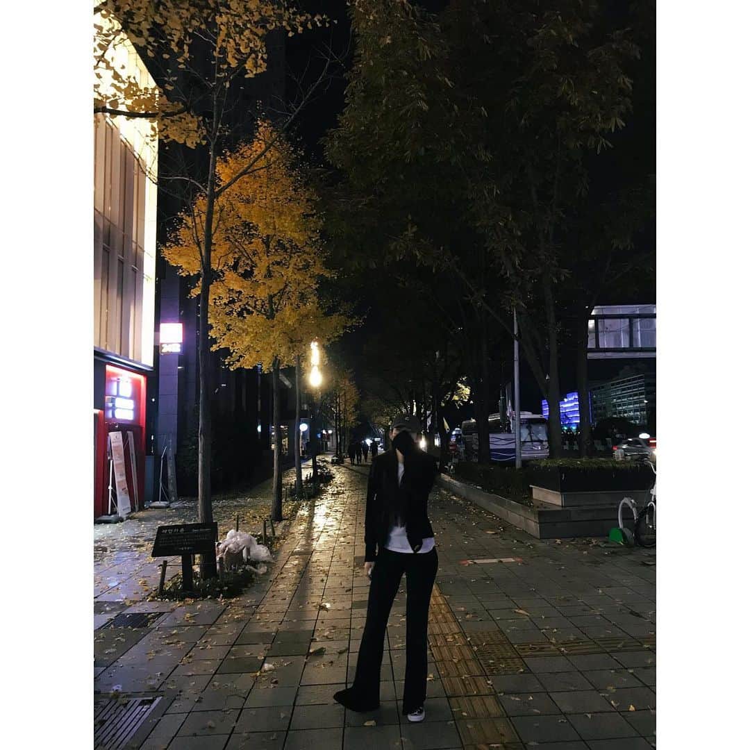 ユ・スンオクさんのインスタグラム写真 - (ユ・スンオクInstagram)「-> #😛 먹고 .영화보고 .걷고 , 쓰리콤보ෆ ᵂᴵᵀᴴ 연방」12月10日 18時45分 - seungok_yu