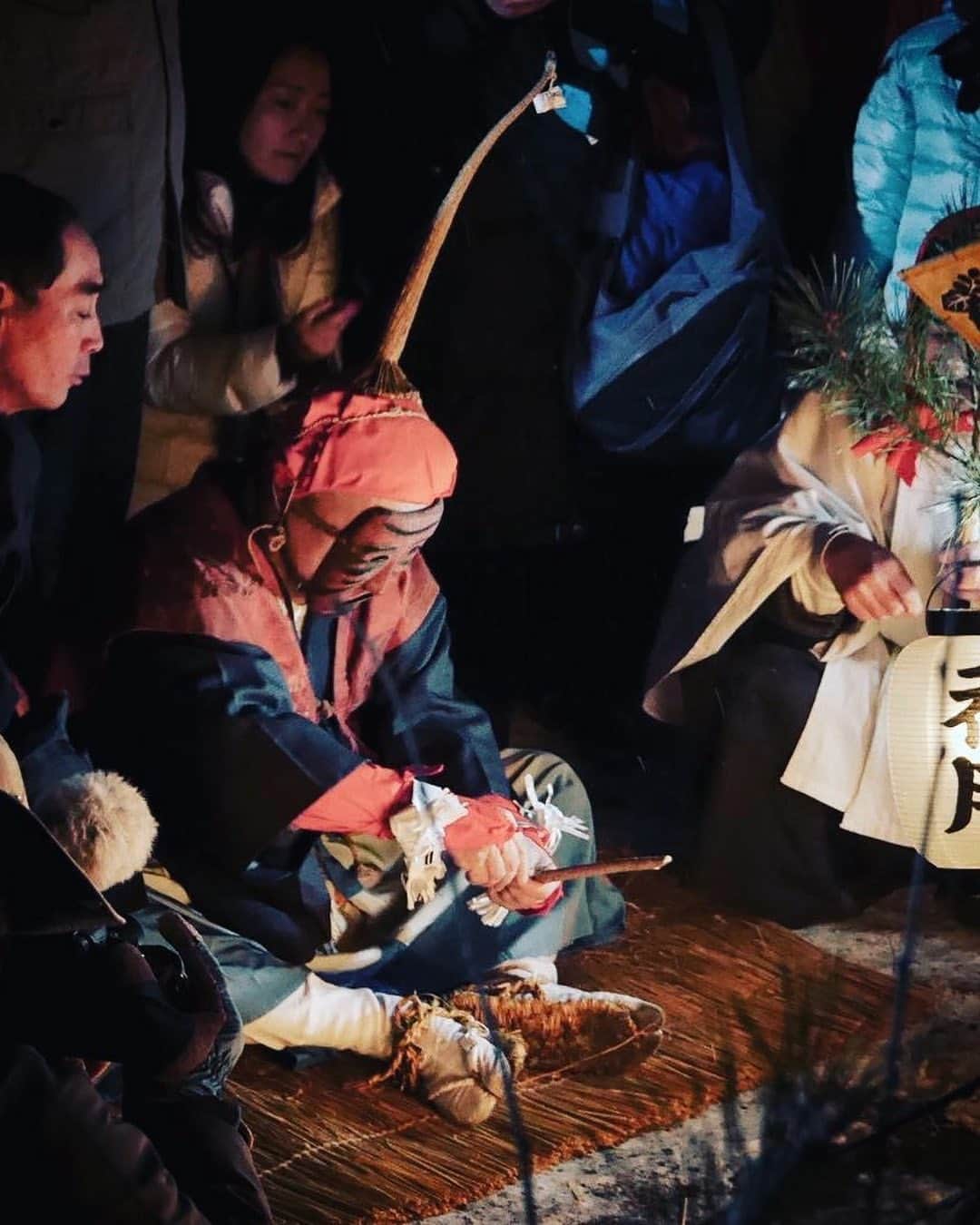 ?長野県 観光 公式インスタグラム さんのインスタグラム写真 - (?長野県 観光 公式インスタグラム Instagram)「//﻿ Photo by @iidapuppets﻿ ﻿ Niino Snow Festival﻿ (Anan Town)﻿ ﻿ The Niino Snow Festival is a local tradition which connects the people and their deities.﻿ ﻿ Snow is seen as a sign of bounty in the year come. During the festival, people wear masks of the gods and dance the night away, praying for the next year’s harvest. ﻿ ﻿ ============﻿ ﻿ 神々と里人の絆﻿ 「新野の雪祭り」﻿ （にいののゆきまつり）﻿ ＠下伊那郡阿南町（あなんちょう）﻿ ﻿ 厳しい自然の中で育まれた﻿ 神々と人を結びつける民俗芸能👺﻿ ﻿ 新野の雪祭りは雪を豊年の吉兆とみたて﻿ その年の田畑の実りを願い﻿ 仮面の神々の舞踊が夜を徹して行われます✨﻿ ﻿ ＿＿＿＿＿＿＿＿＿﻿ ﻿ Location /Anan Town, Nagano, Japan ﻿ ﻿ #長野のいいところ #新野の雪祭り #下伊那郡阿南町﻿ ﻿」12月10日 18時46分 - nagano_japan