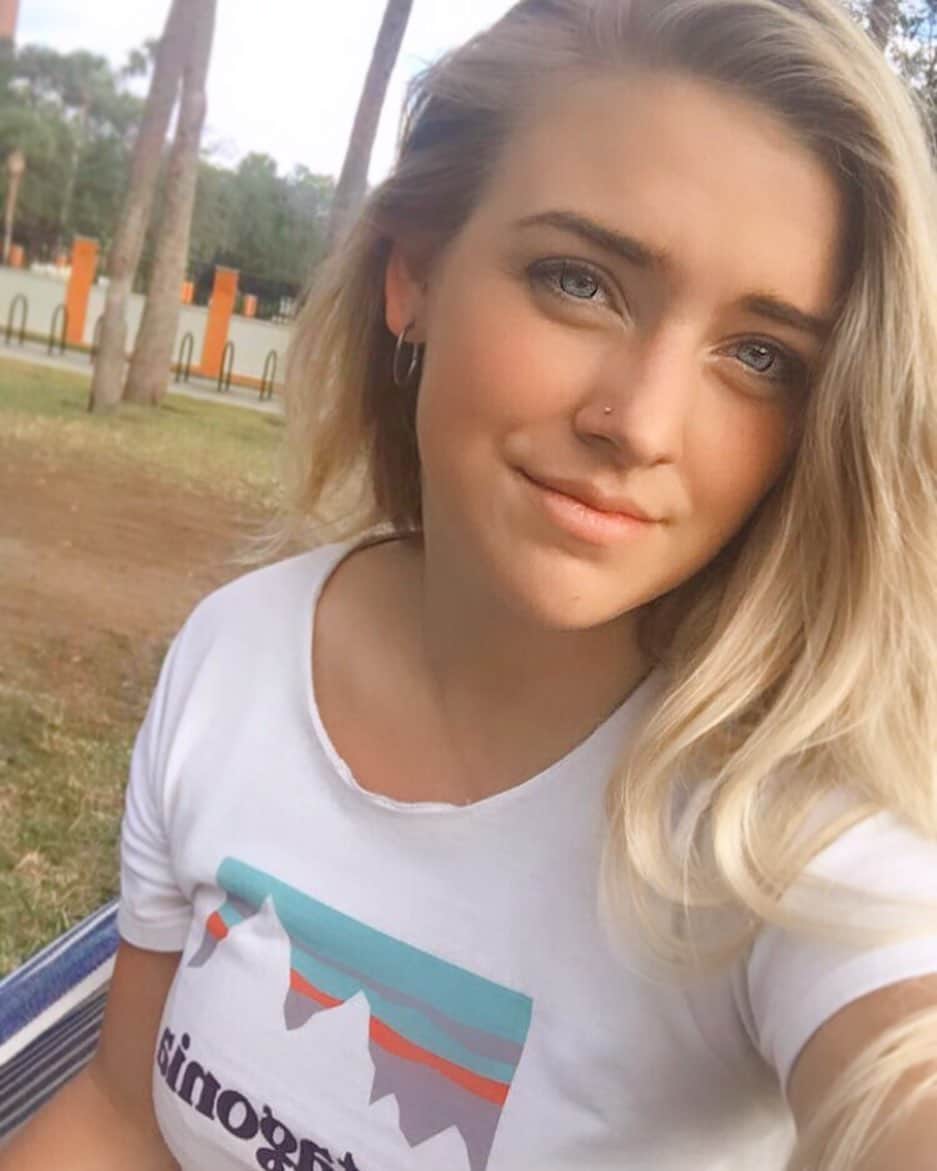 レイチェル・パーソンズのインスタグラム：「Notice anything different?😋」