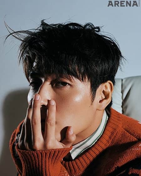 のインスタグラム：「Kang Ha Neul @galpos3 For ARENA HOMME Magazine December Issue💛 . . . . . #강하늘 #KangHaNeul  #김하늘 #koreanboy#맞팔 #셀스타그램 #셀카 #얼스타그램 #데일리 #선팔 #인스타그램  #l4l #f4f  #like4like #ootd  #おしゃれ #オシャレ #いいね返し #フォロー #韓国人 #韓国 #セルカ #自撮り #ファッション #フォロー」