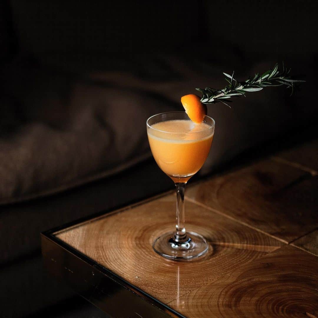 TRUNK(HOTEL)さんのインスタグラム写真 - (TRUNK(HOTEL)Instagram)「Vitamin K ⠀⠀⠀⠀⠀⠀⠀⠀⠀ ⠀⠀⠀⠀⠀⠀⠀⠀⠀ #trunkhotel #ブティックホテル #boutiquehotel #trunklounge #bar #cocktail #drinks #mixology #cocktailbar #bartender #カクテル #バー #カクテルバー #shibuya #tokyo #omotesando」12月10日 22時18分 - trunkhotel_catstreet