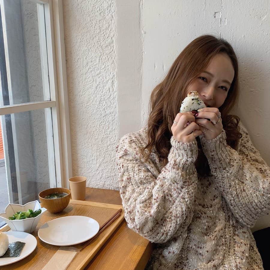 榊本麻衣のグルメインスタ