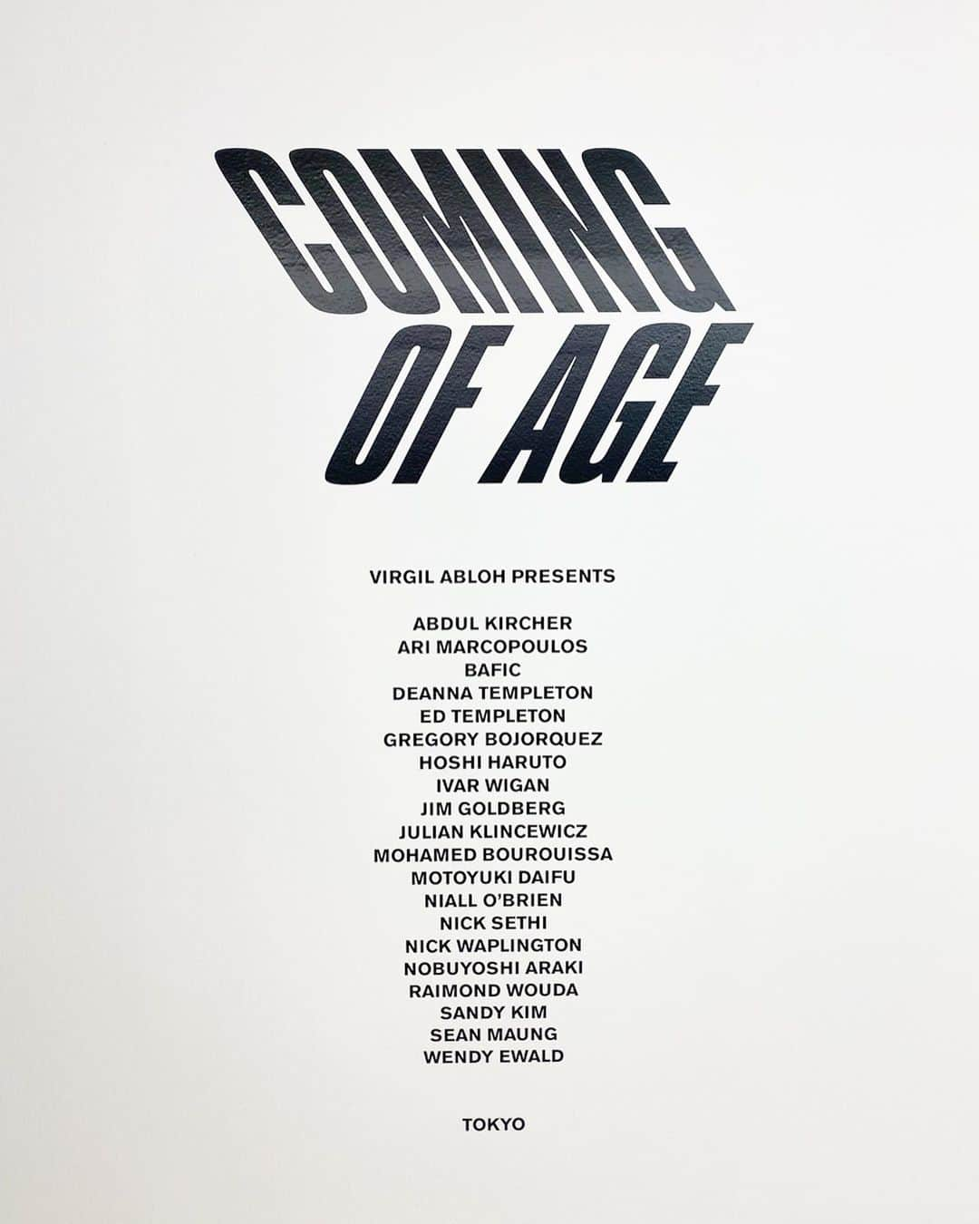 GO AKIMOTOさんのインスタグラム写真 - (GO AKIMOTOInstagram)「ヴァージル アブローのキュレーションによる "COMING OF AGE" 展が、LOUIS VUITTON表参道7階 エスパス ルイ・ヴィトン東京にて明日より開催。 オープニングレセプションにて、展示されている写真を自分で自由にセレクトしたオリジナルZINEの嬉しいギフトが💚」12月10日 22時55分 - go_akimoto