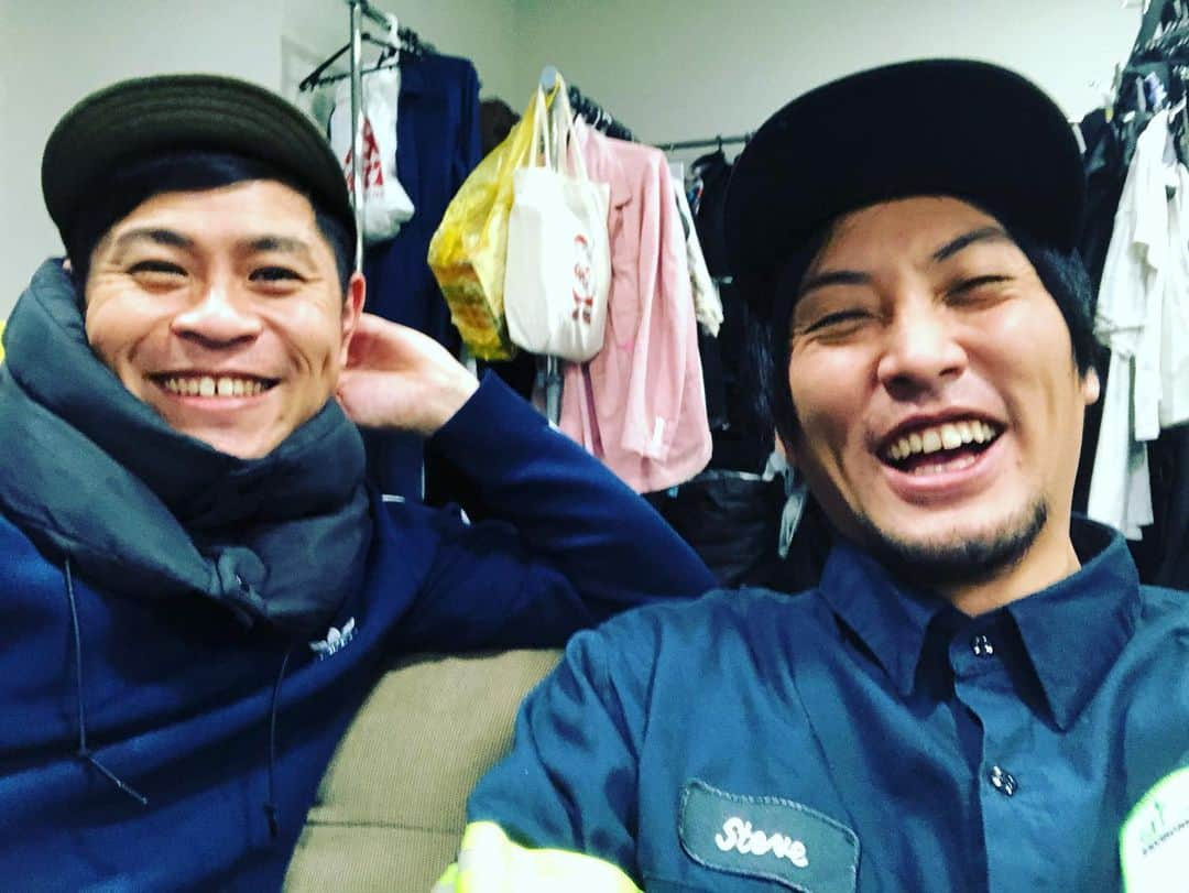 爆ノ介さんのインスタグラム写真 - (爆ノ介Instagram)「爆ノ介Presents 『BDB〜爆裂地肩バトル〜』 神回神回神回神回神回神回神回神回神回神回神回神回神回神回神回神回神回神回神回神回神回神回神回！！ #BDB #爆ノ介 #祇園木崎さん #令和喜多みな実 #ビスケットブラザーズ #湯たんポリン」12月10日 22時58分 - bakunosuke