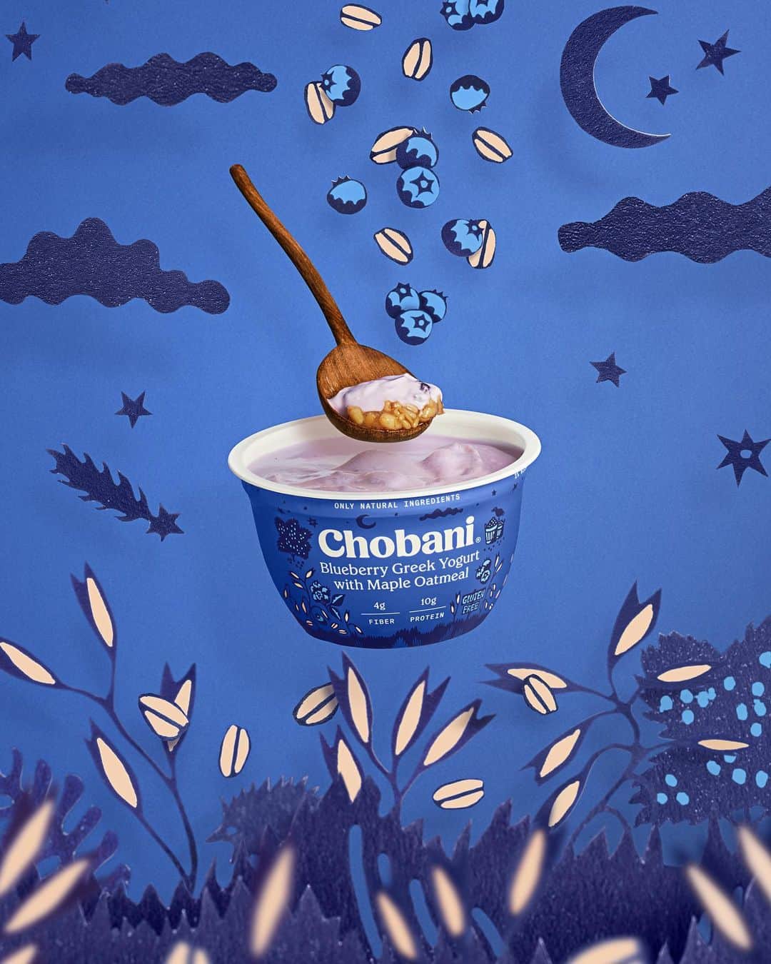 Chobaniのインスタグラム：「Introducing Chobani Greek Yogurt with Oatmeal. Made with yummy yogurt, real fruit, and a hearty layer of oatmeal, every spoon is full of storybook-ending satisfaction.」