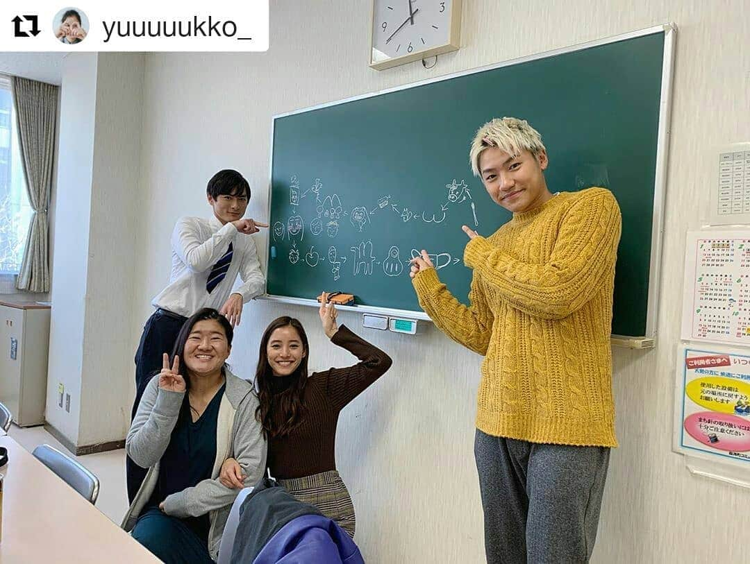 岡山放送さんのインスタグラム写真 - (岡山放送Instagram)「#Repost @yuuuuukko_ (@get_repost) ・・・ #モトカレマニア 最終回のゲストでよっちゃんの旦那が出てくるのですがなんと‼︎ GENERATIONSの小森さんがよっちゃんの旦那役で出てくださいました✨ 笑顔が素敵な旦那によっちゃんはにこにこでした☺️ #generations #小森隼 さん  #フジテレビ系列#FNS#8ch#OHK#岡山放送」12月10日 23時38分 - ohk_official