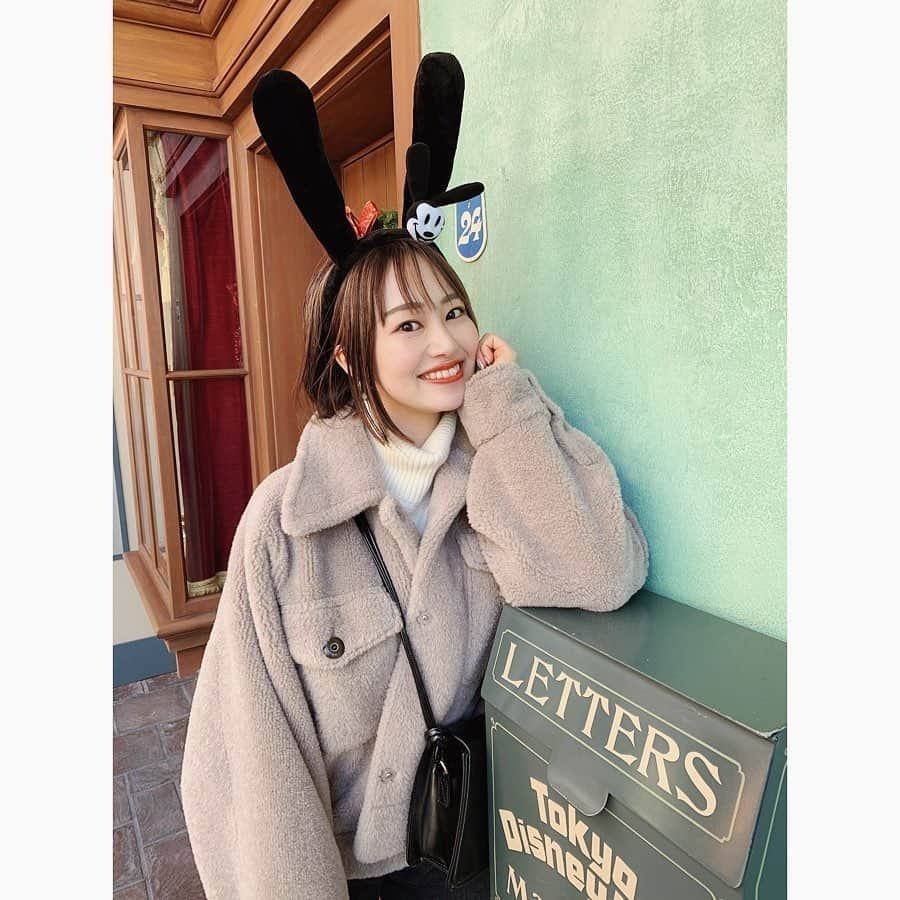 舞雛かのんさんのインスタグラム写真 - (舞雛かのんInstagram)「disneyland‪‪❤︎‬‪‪ 先日あゆと夢の国でデート‪‪しました‪‪❤︎‬. . タイミング合って本当嬉しかったーーっ‪‪❤︎‬. . 楽しくて面白くて沢山笑った1日でした‪☺︎‬‪‪❤︎‬. . #disneyland  #昼間余裕で写真撮ってたけど  #暗くなると迷いだす  #次はユニバ行こ」12月10日 23時46分 - mizho_601