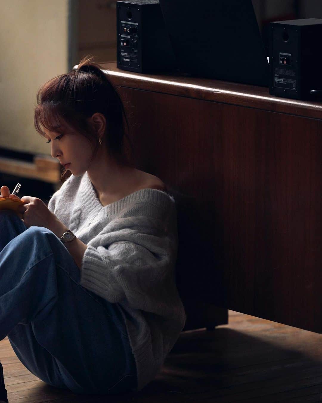 BoAのインスタグラム：「오늘 18시 발매! Starry night feat. Crush 많이 들어라잇~~ 🤣🤣」