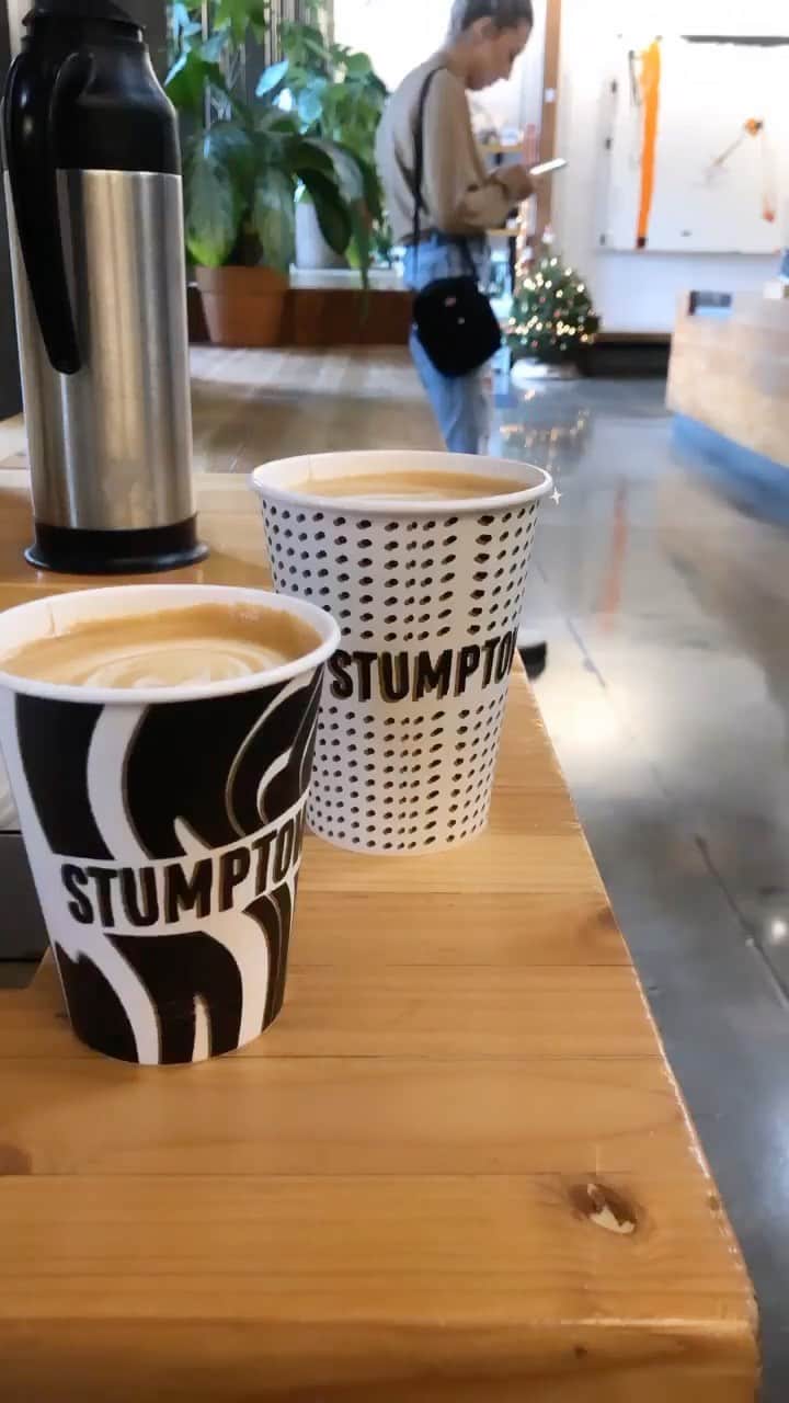 のインスタグラム：「Dec 8 2019. Last day of the West Coast Craft Fair」