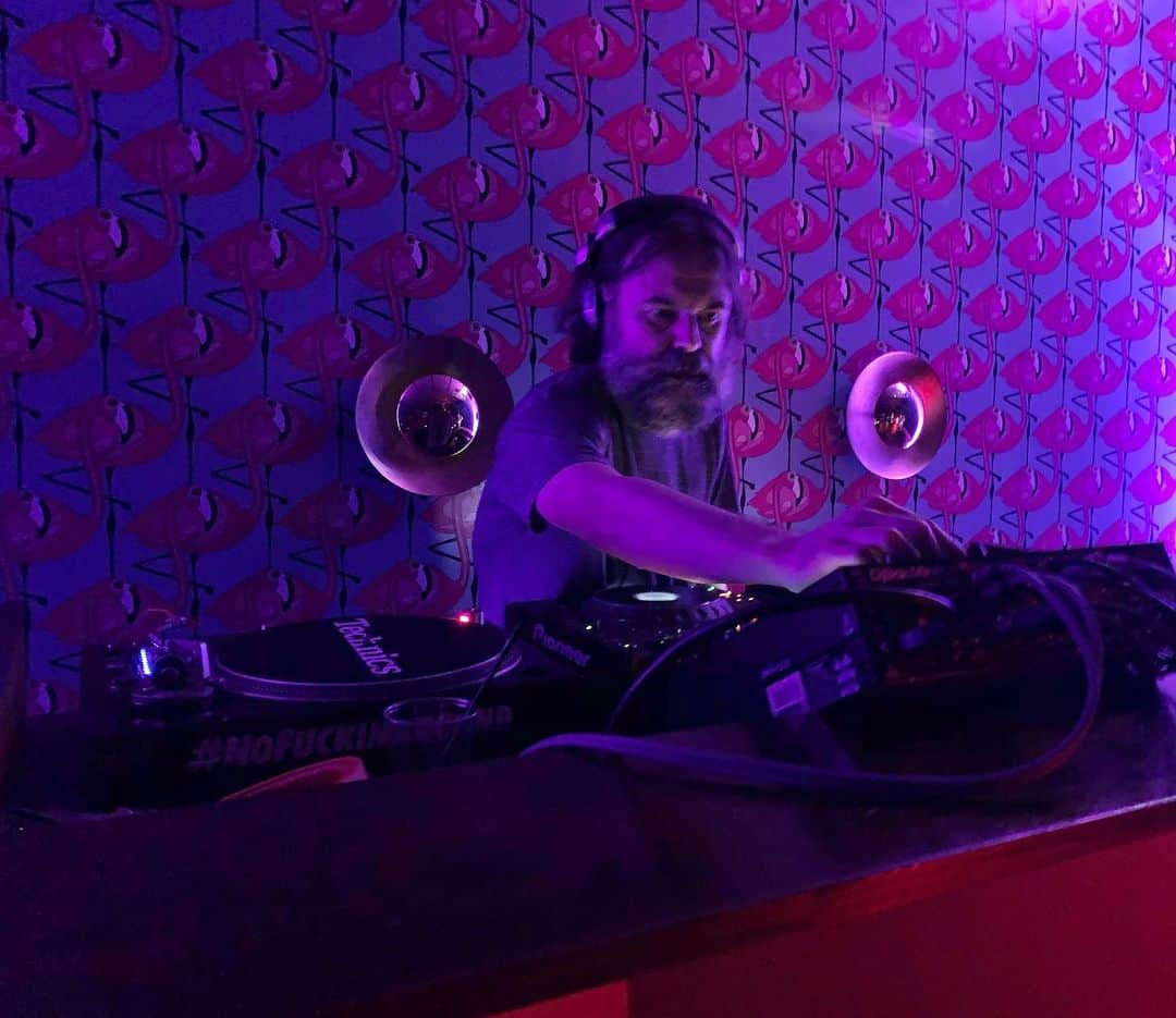 サキャスティックのインスタグラム：「@ralph_falcon117 from @murkrecords at @attic_behavior Miami」