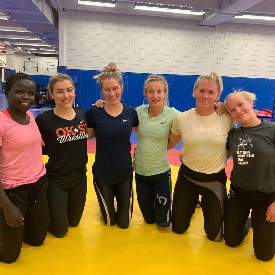 のインスタグラム：「Good training at National Team Camp with teams from Norway, Sweden, Austria, and of course USA 💪🏼🤼‍♀️ #wrestling #olympics #tokyo2020 #training #camp」