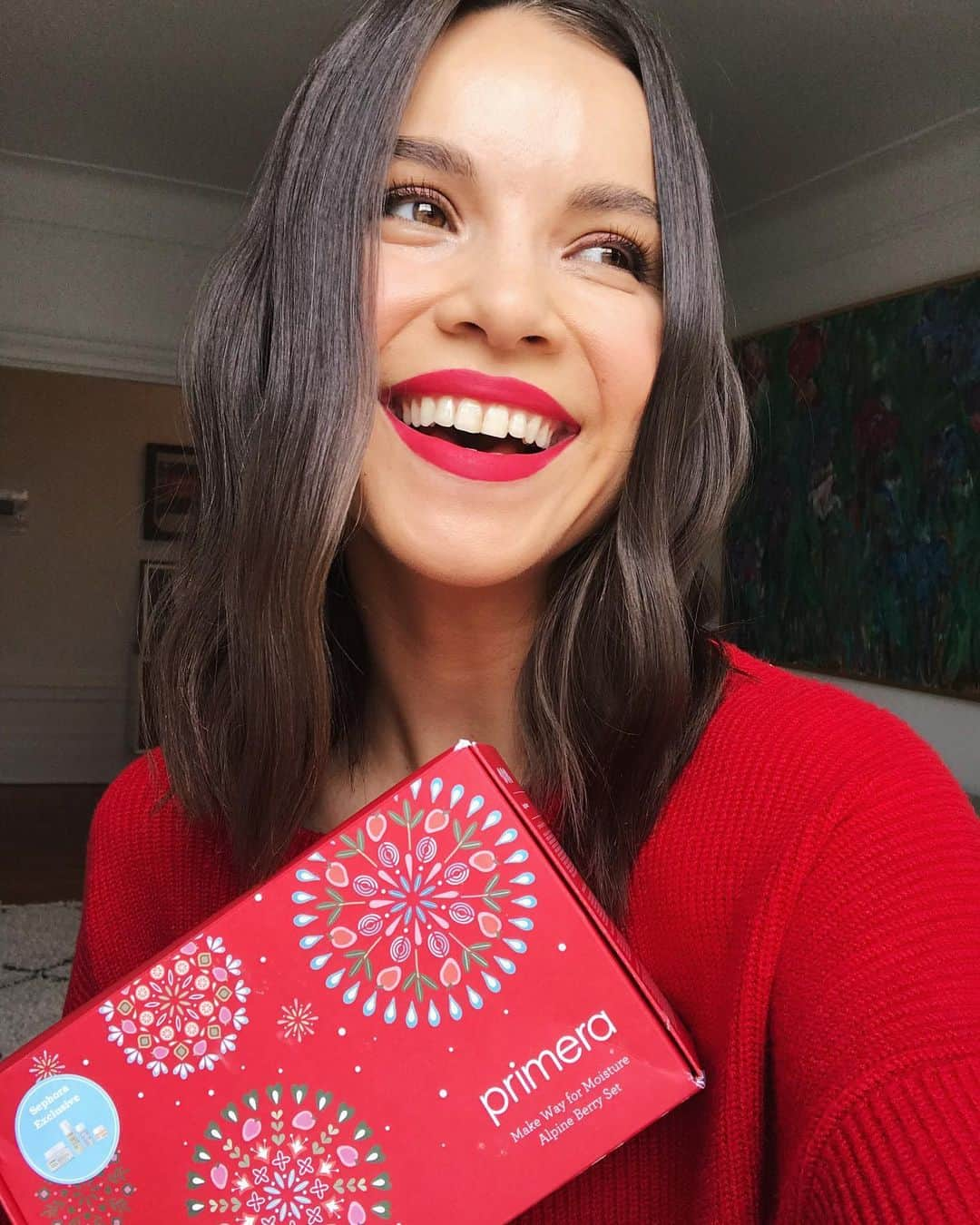 イングリッド・ニールセンのインスタグラム：「It’s time for a giveaway! Today I’m giving away the @primera.us Make Way for Moisture Set, which comes with their Alpine Berry Water Cream, Alpine Berry Toner, Mild Facial Peeling Gel, and the Clean Berry Lip Mask. This lip mask is saving me from dry winter lips right now! You can also find it at Sephora. For a chance to win the Primera Make Way for Moisture Set: 1. like this post 2. follow me and @primera.us 3. tag a friend in the comments Winner will be contacted via DM. Giveaway closes 12:00AM EST 12/15. Open to US residents only. #sponsored」