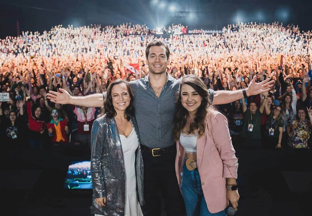 ヘンリー・カヴィルさんのインスタグラム写真 - (ヘンリー・カヴィルInstagram)「Dear Sao Paulo, words can't properly express how much I appreciate the reception you gave me during comic con. It's been a few days of travel for me, and your passion, love and unbound energy has not left my heart. Thank you, truly truly, Thank you.  #SaoPaulo #Brazil #CCXP #TheWitcher #ThankYou」12月11日 14時46分 - henrycavill