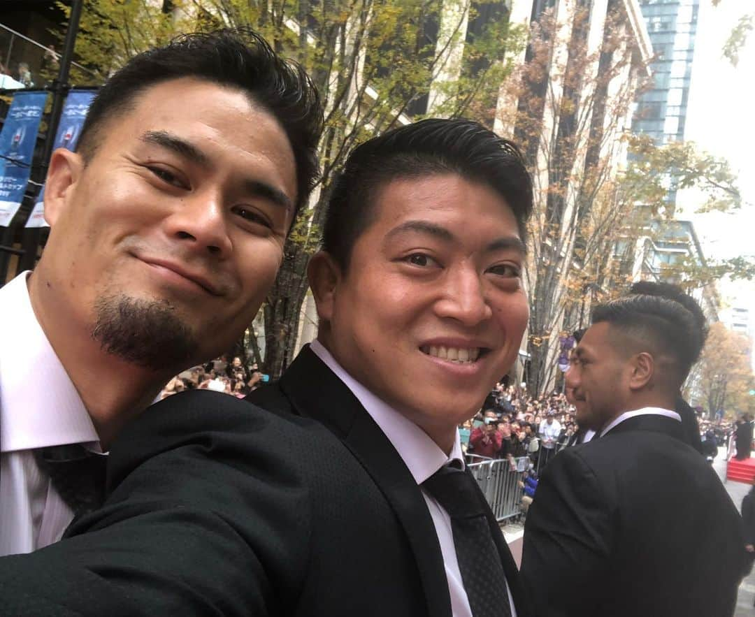 坂手淳史のインスタグラム：「ラグビー日本代表のパレードに足を運んでくださった皆様、ありがとうございました🙏🙏 #ラグビー日本代表 #パレード」