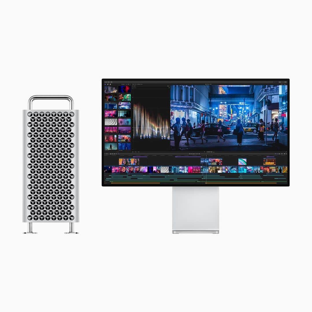 HYPEBEASTさんのインスタグラム写真 - (HYPEBEASTInstagram)「#hypebeasttech: Apple‘s new Mac Pro and Pro Display XDR are now available to purchase on Apple’s website. The Mac Pro starts at $5,999 USD and includes an 8-core Intel Xeon CPU, an AMD Radeon Pro 580X GPU, 32GB of RAM, and a 256GB SSD. The case is designed specifically to be able to swap parts and tailor your computer to your liking, which Apple prompts you to configure. Here you have options to install an improved processor, memory, storage, and even $400 USD wheels to make the rig transportable. The $4,999 USD Pro Display XDR also has the option to come with a $999 USD Pro Stand in order to flip into portrait mode or you can use Apple’s VESA mount adapter to install it to a pre-existing stand. Hit the link in bio for full details.⁠⠀ Photo: Apple」12月11日 8時37分 - hypebeast